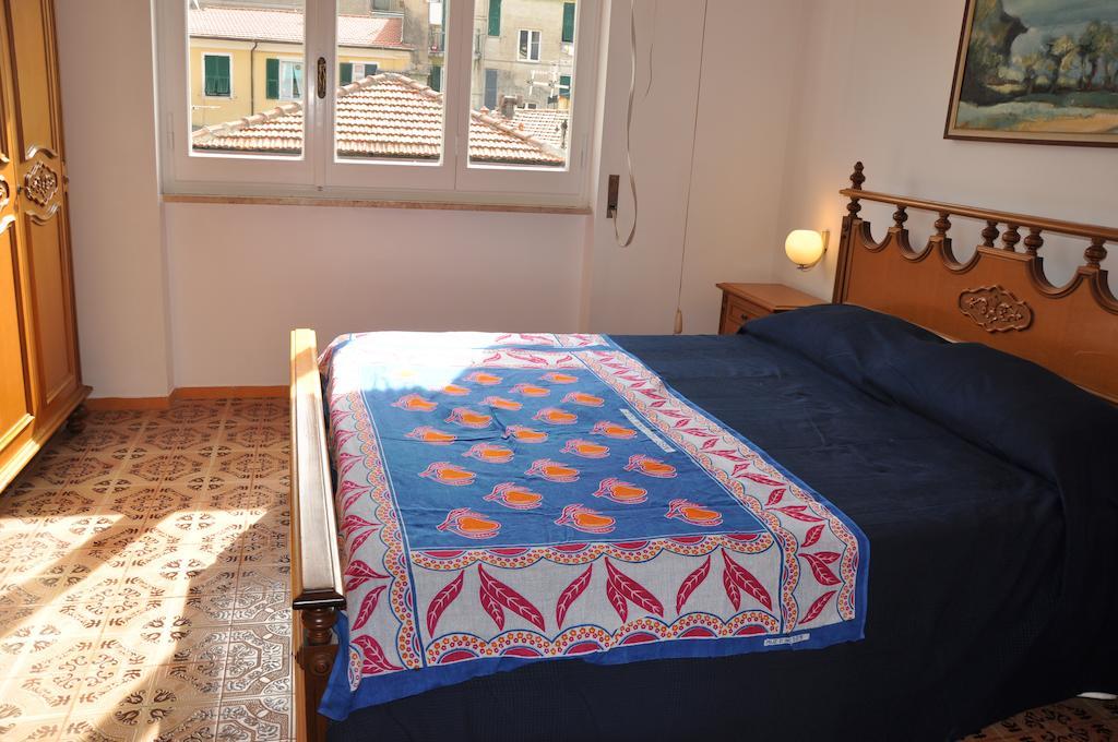 Ferienwohnung Olivia Levanto Zimmer foto